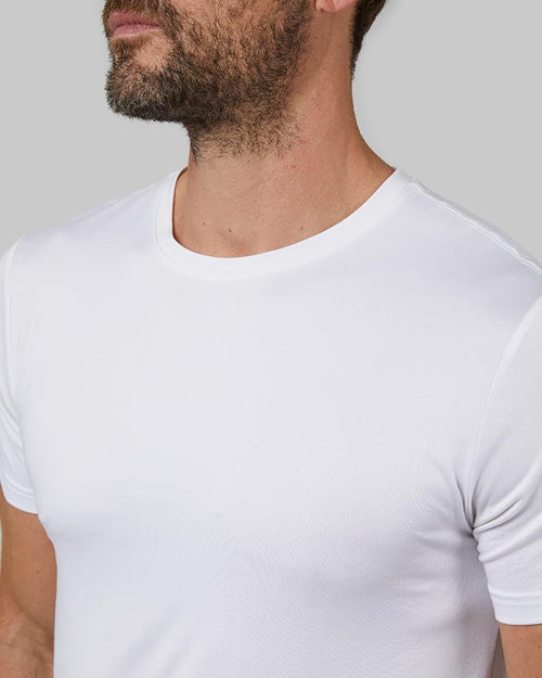 32 Degrees Men's Cool Classic Crewneck T-Shirt, Anti-Odor, Quick Drying, 4-Way Stretch