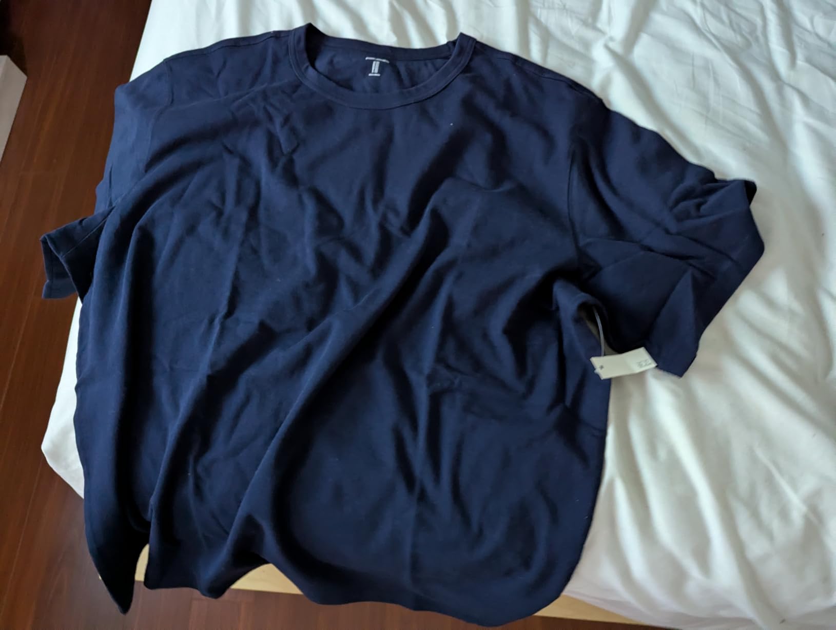 Amazon Essentials Men's Relaxed-Fit Heavyweight Cotton T-Shirt