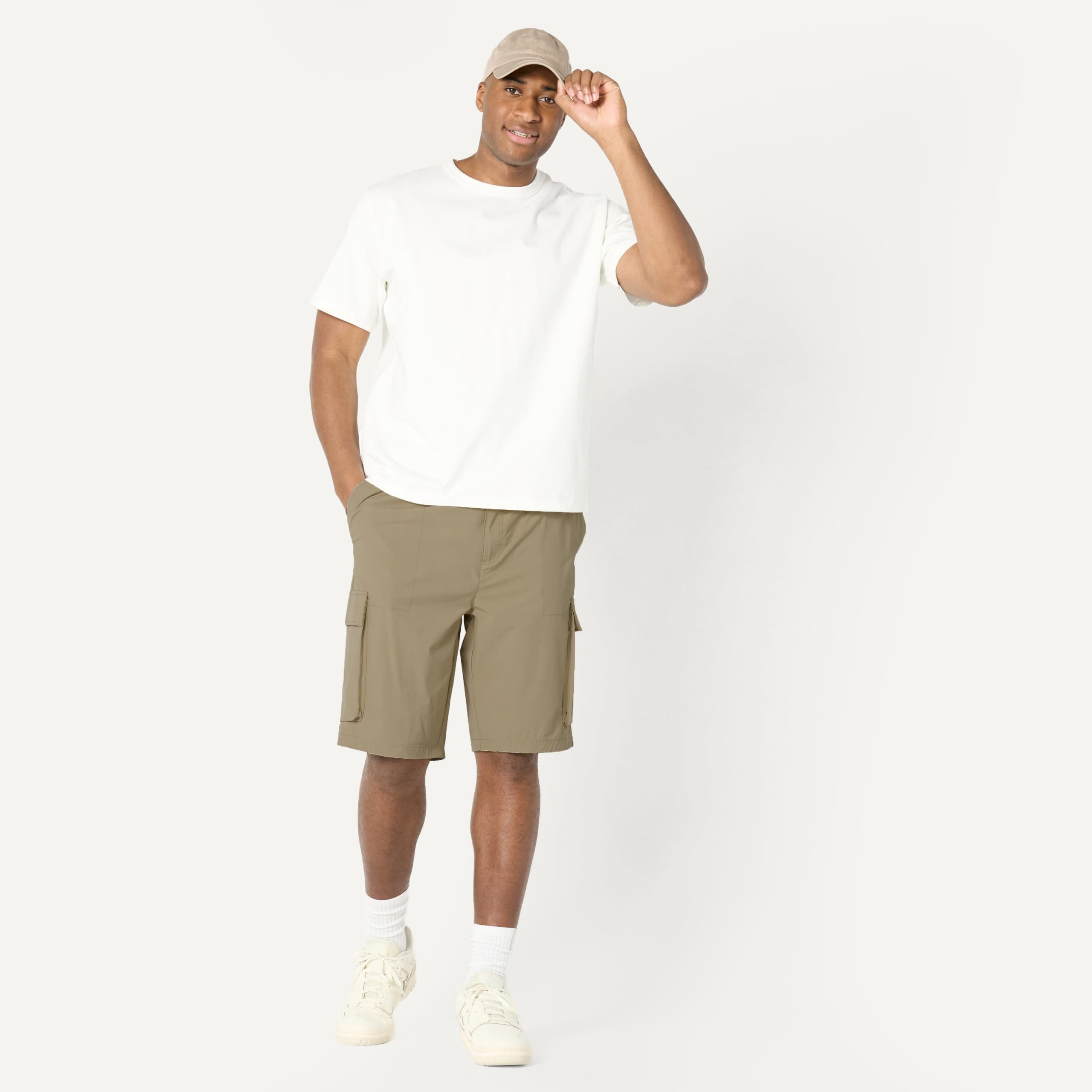 Amazon Essentials Men's Relaxed-Fit Heavyweight Cotton T-Shirt