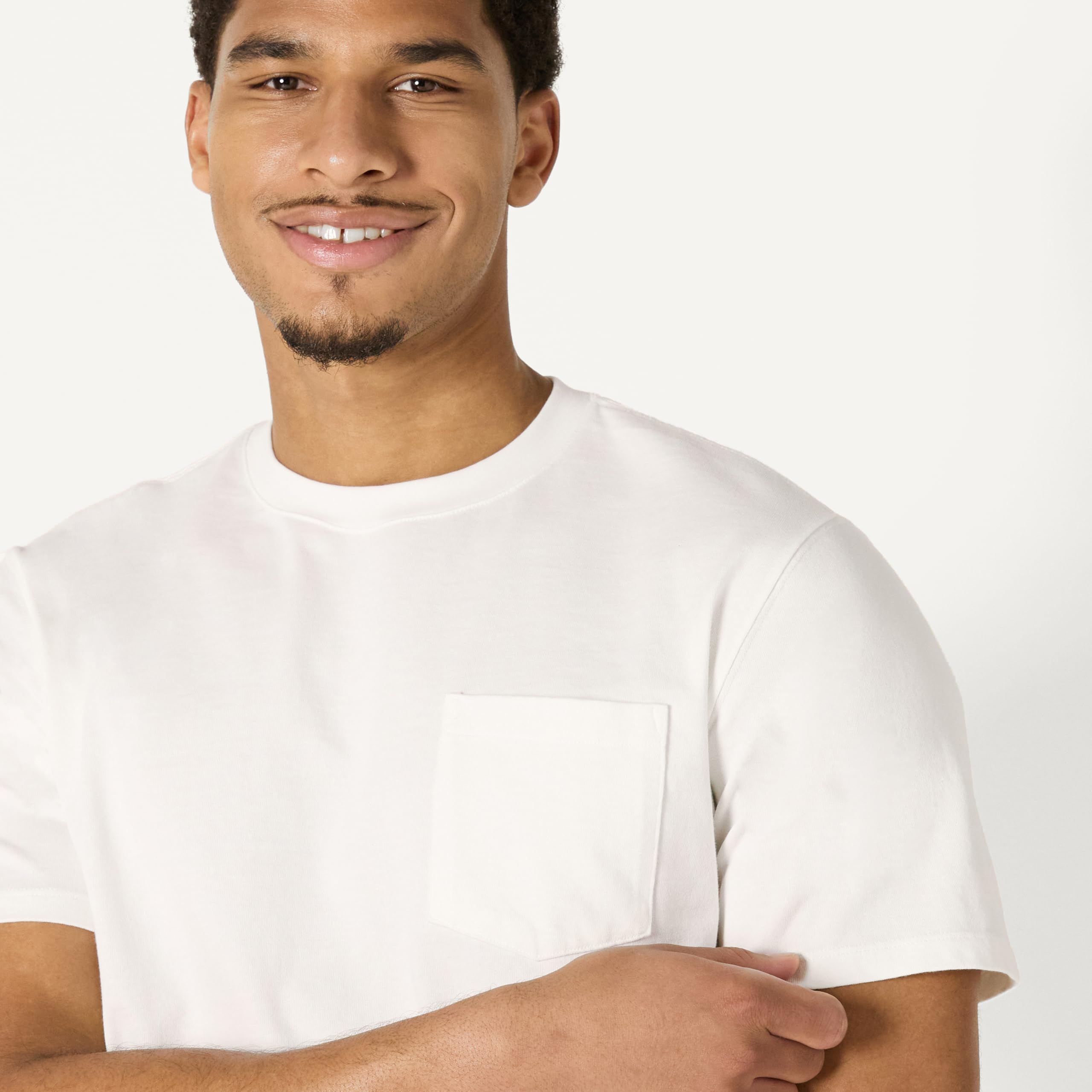 Amazon Essentials Men's Relaxed-Fit Heavyweight Cotton T-Shirt